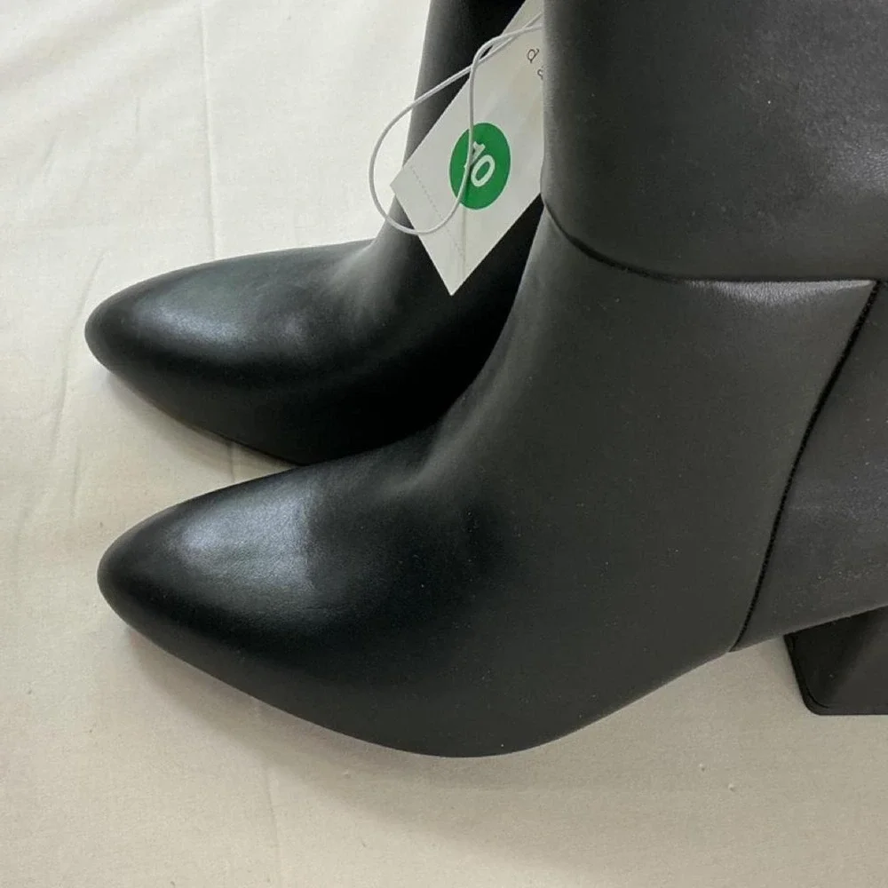 Brand‎ new with tags boots